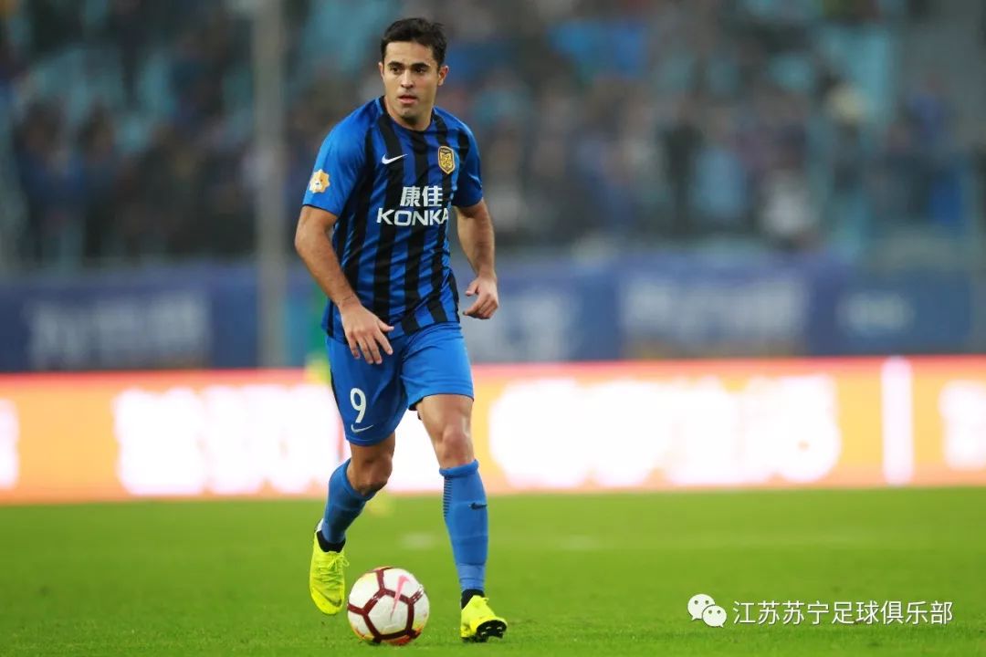 包含苏宁客场逆转，继续保持不败势头的词条